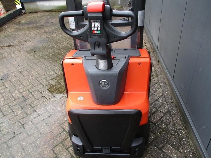 Used 2015 BT SWE 200D