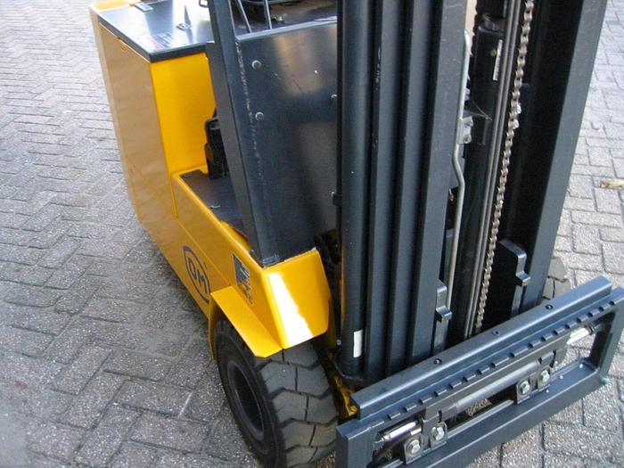 Refurbished 2009 OM-E10N - 4209