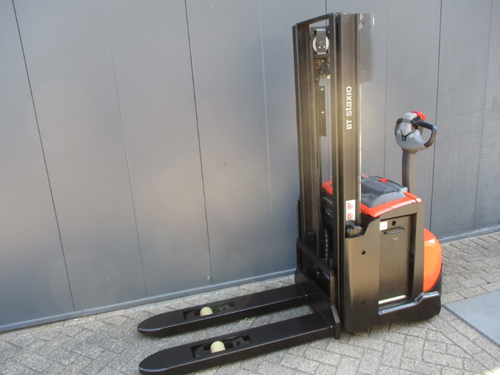 Refurbished 2023 TOYOTA SWE140L - 1509