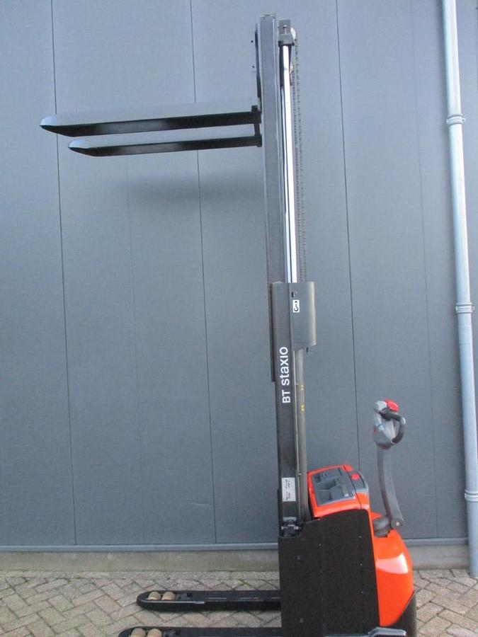 Refurbished 2014 BT SWE140L