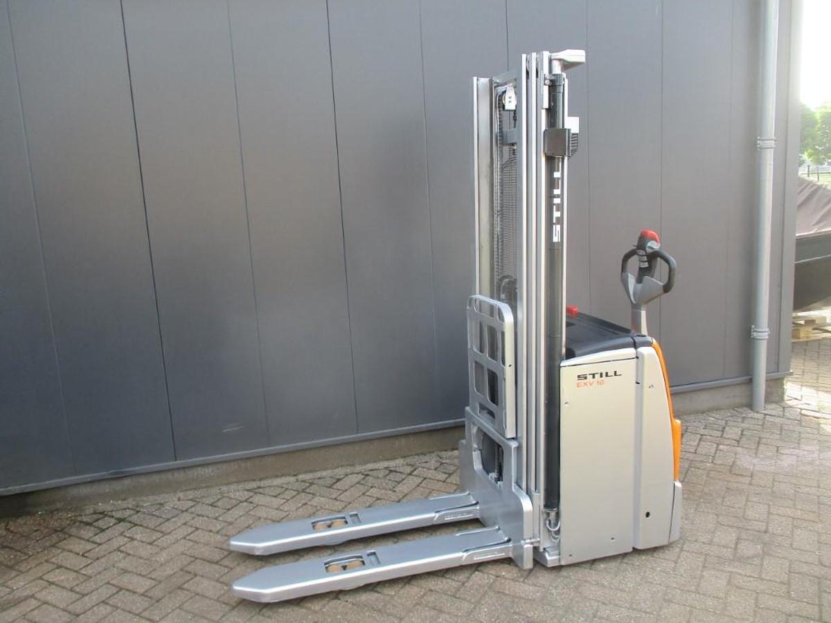 Refurbished 2016 STILL EXV 116 triplex - 5167