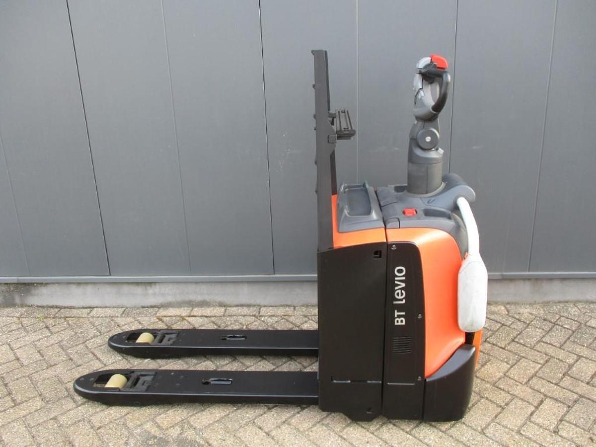 Niederhubwagen