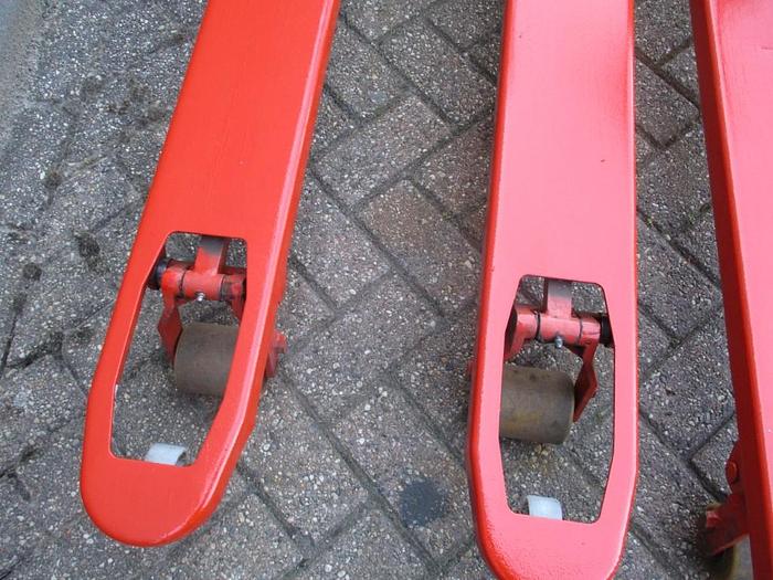 Refurbished 2023 BT LHM 230