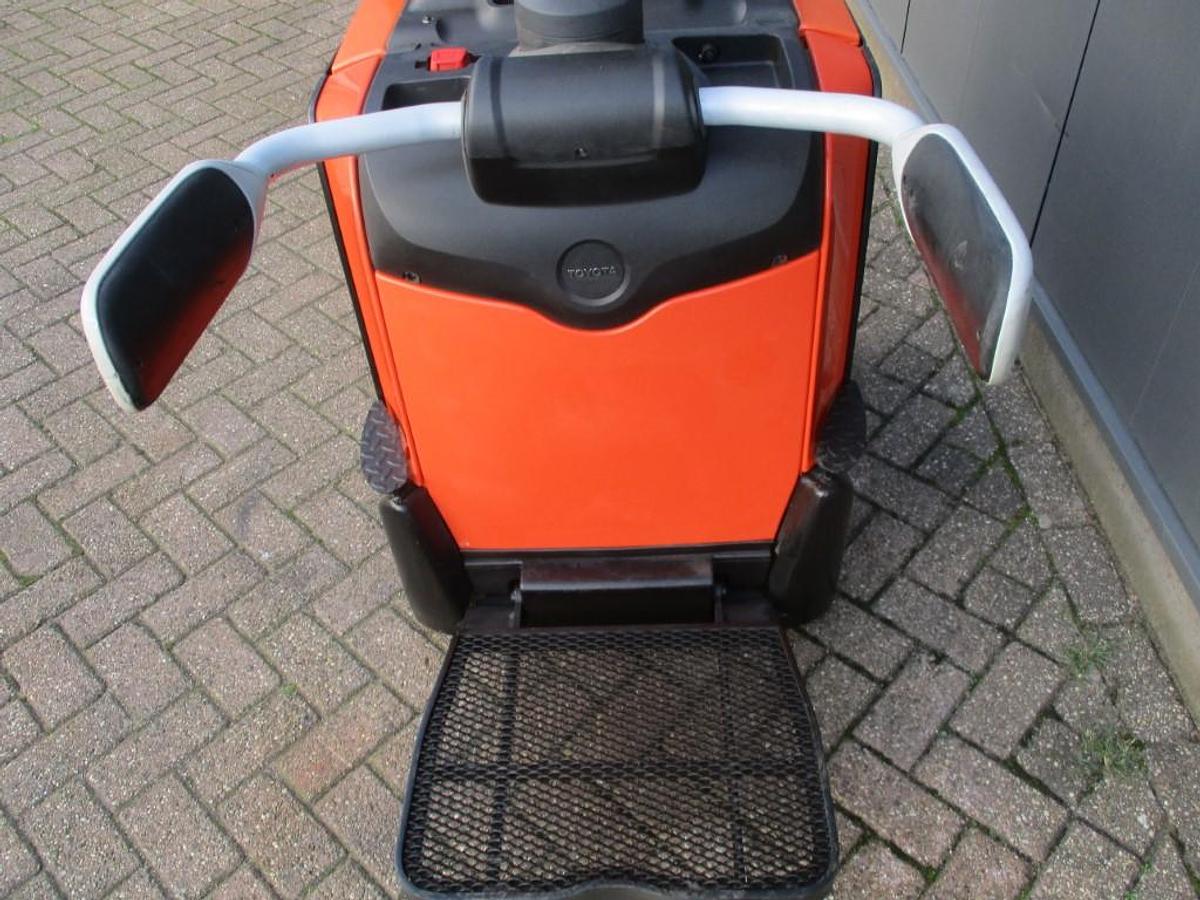 Refurbished 2018 TOYOTA LPE250 - 2464