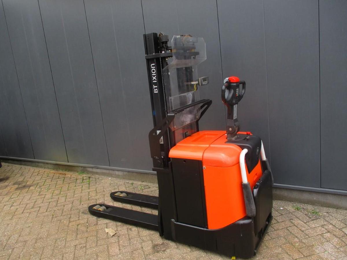 Refurbished 2011 BT SPE125 - 2355