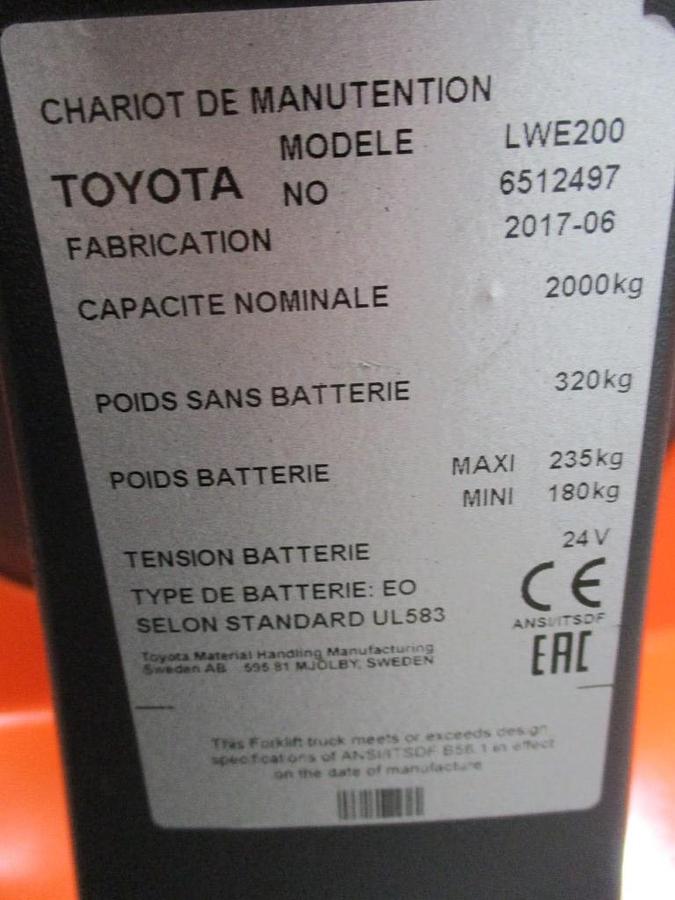 Refurbished 2017 TOYOTA LWE 200 - 994