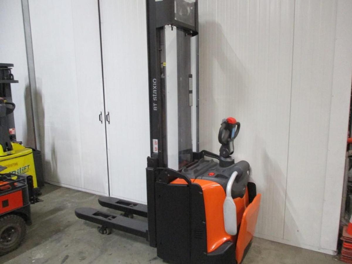 Refurbished 2021 TOYOTA SPE120L - 117