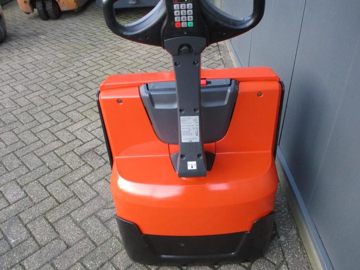 Refurbished 2019 TOYOTA LWE160 - 444