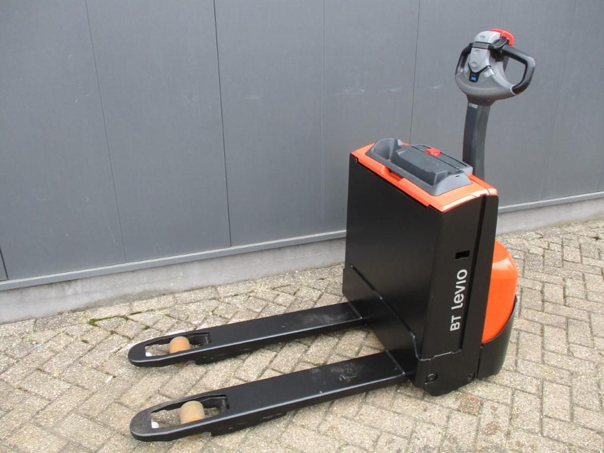 Refurbished 2016 TOYOTA LWE160 - 777