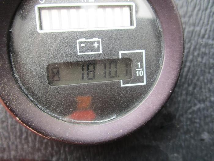 Refurbished 2000 BT LSV 1250 - 1810