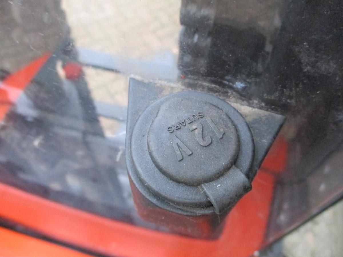 Refurbished 2017 TOYOTA SPE120