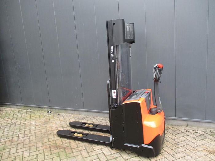 Used 2016 BT SWE120L