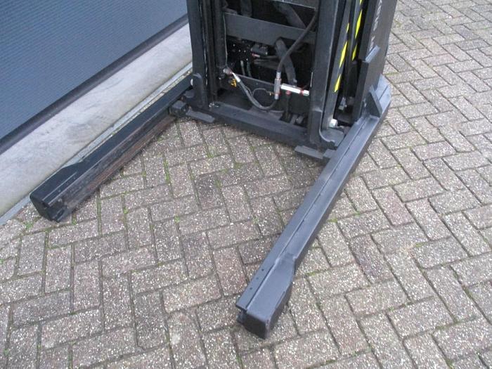 Refurbished 2018 TOYOTA SWE 120XR