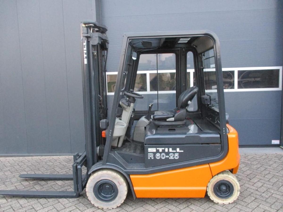 Refurbished 2005 STILL RX60-25