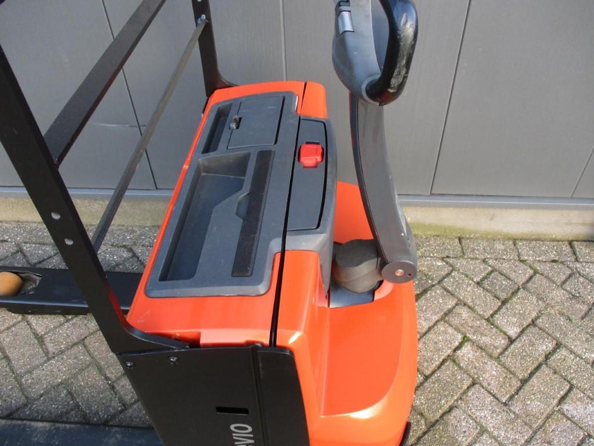 Refurbished 2019 TOYOTA LWE160 - 830