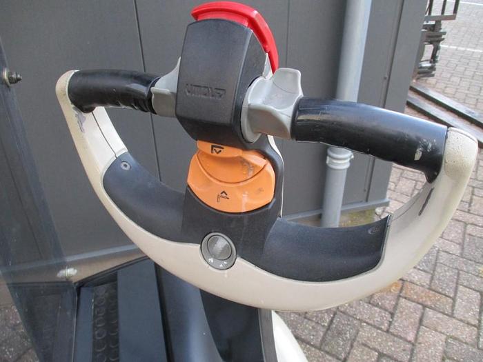 Refurbished 2005 Crown WF 3000-1.0 TL - 1878