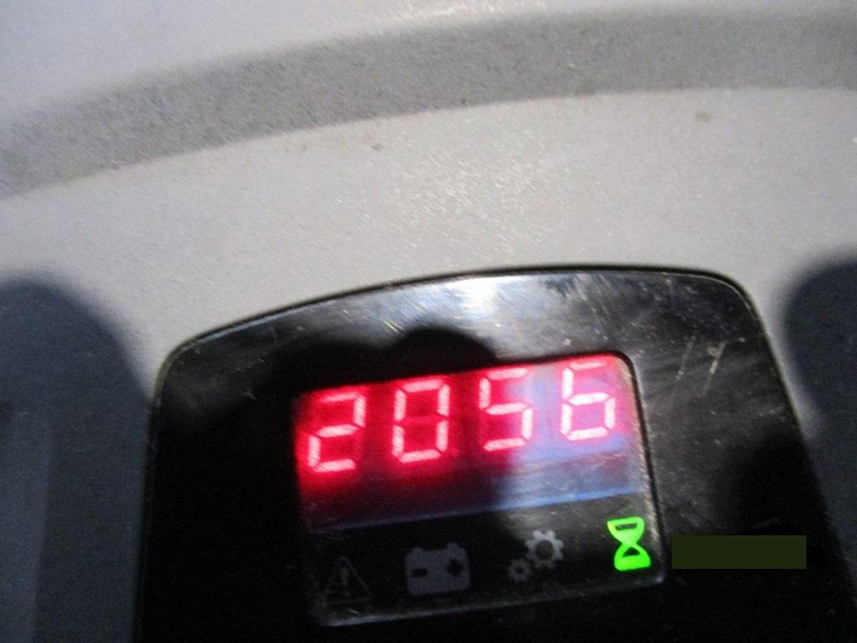 Refurbished 2019 TOYOTA LPE 200 2056