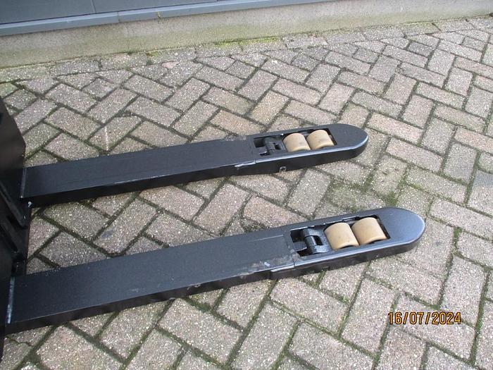 Refurbished 2010 BT SWE 080L - 1263