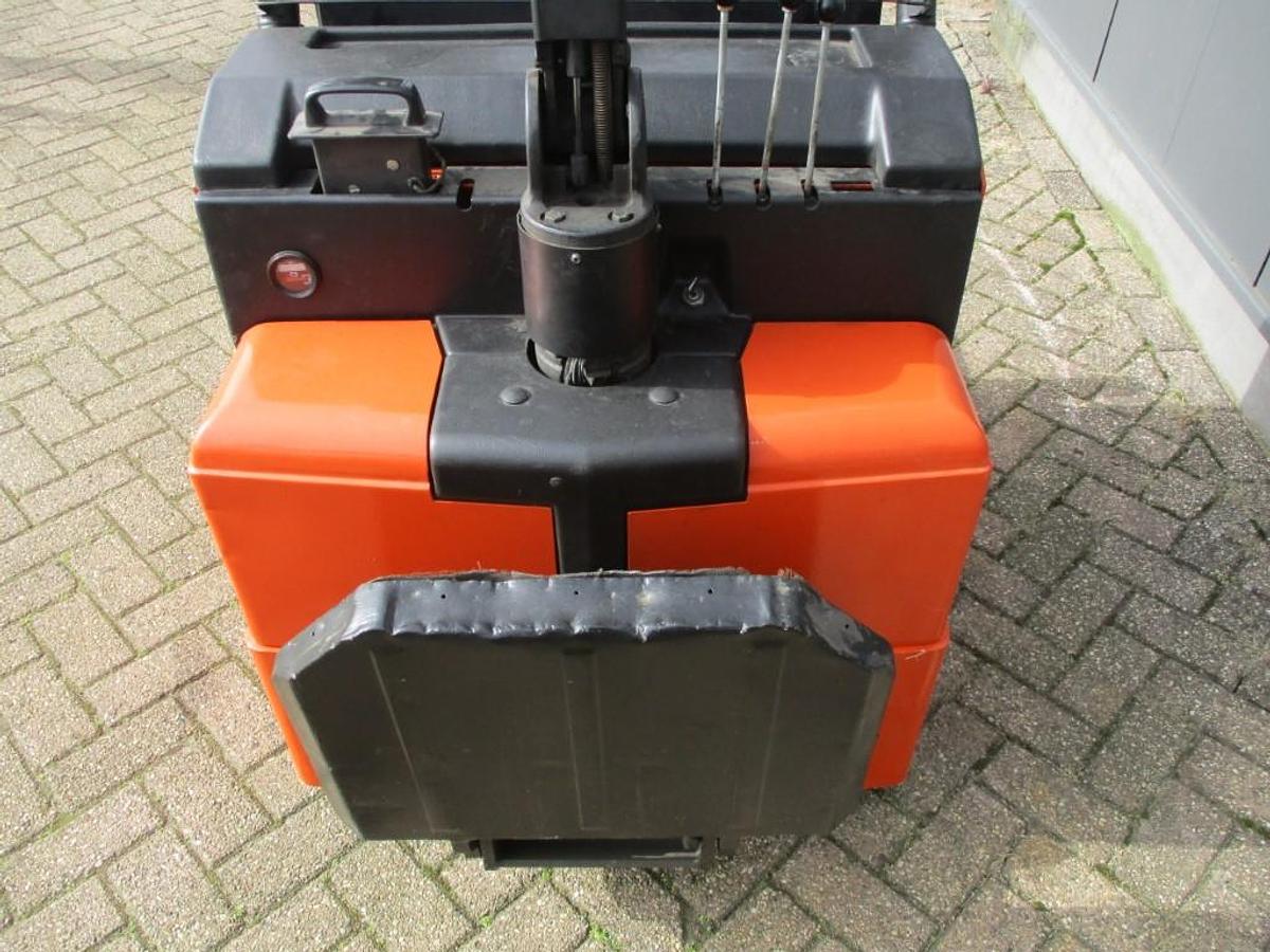 Refurbished 2011 BT TOYOTA RWE120 - 5424