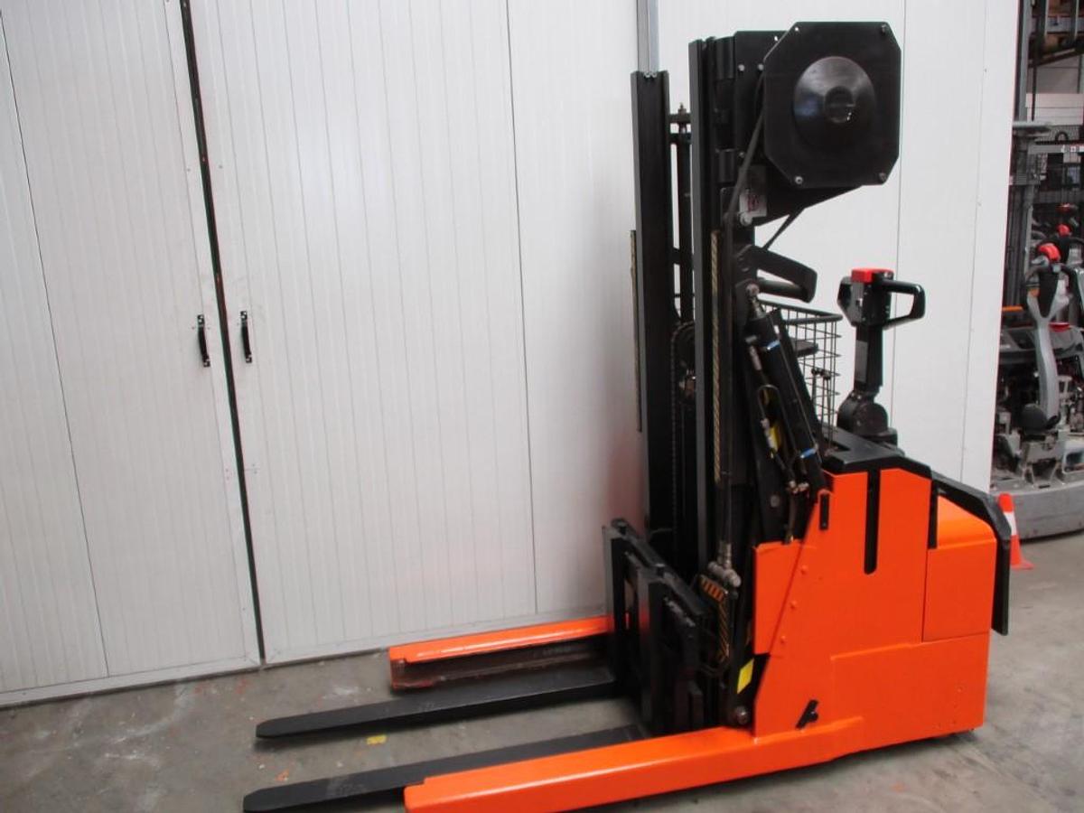 Refurbished 2011 BT TOYOTA RWE120 - 1292