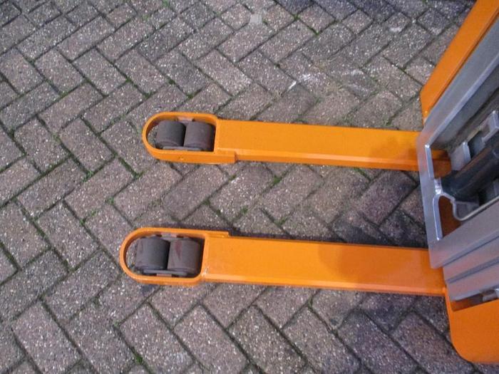 Refurbished 2007 STILL EGV 14