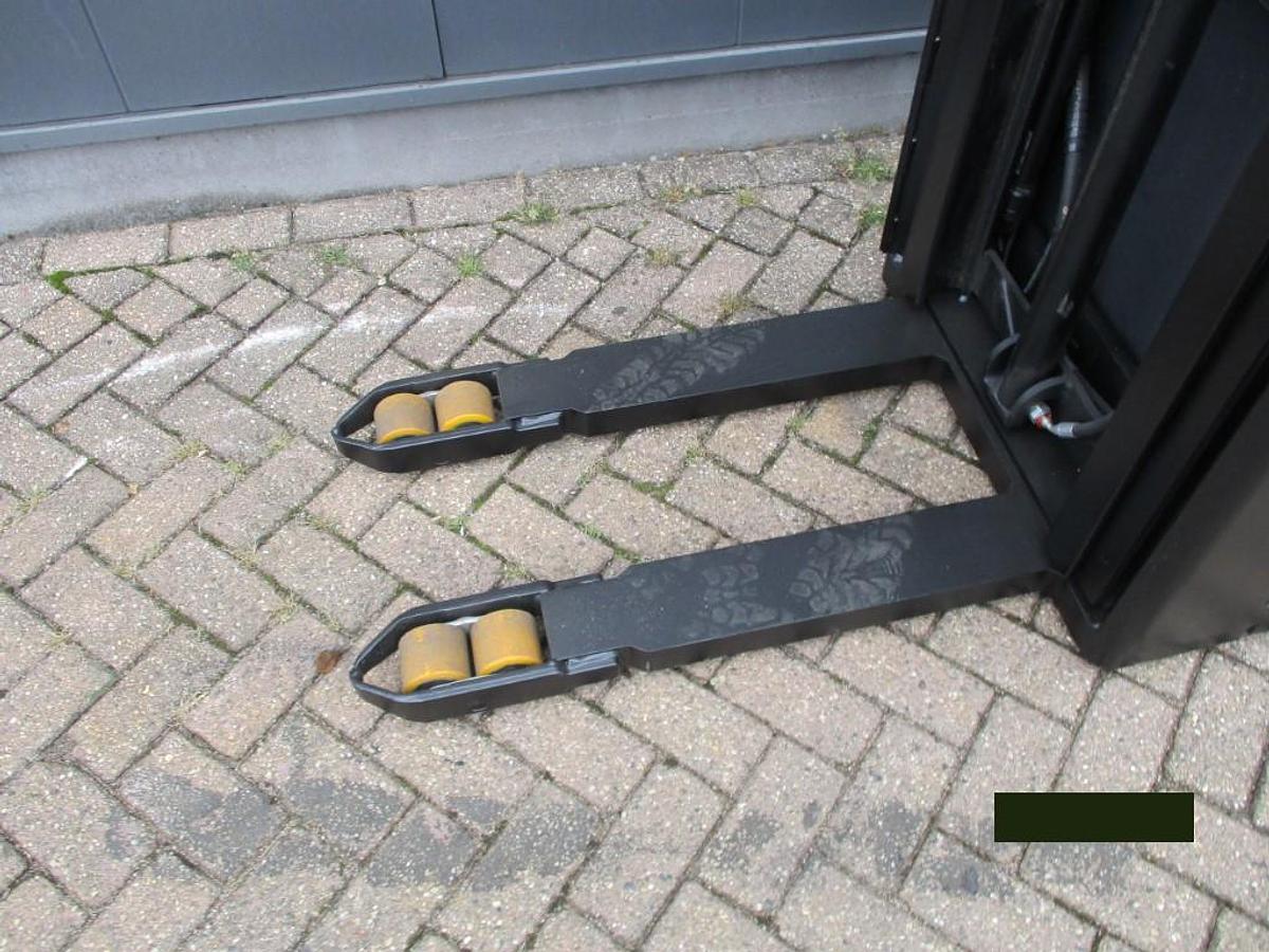 Refurbished 2019 TOYOTA SPE120L - 2071