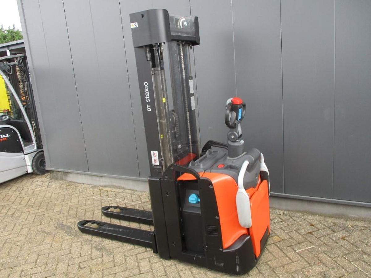 Refurbished 2023 TOYOTA SPE140L triplex - 568