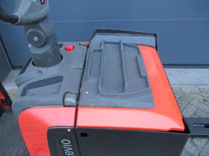 Refurbished 2017 TOYOTA LPE 250