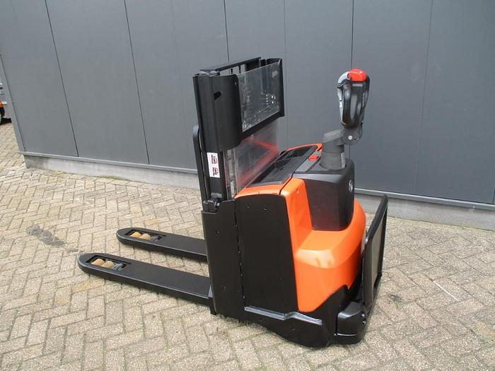 Refurbished 2012 BT SWE 200D