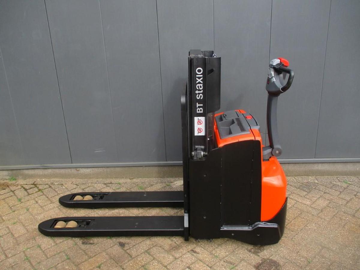 Refurbished 2015 BT SWE 200D - 1820