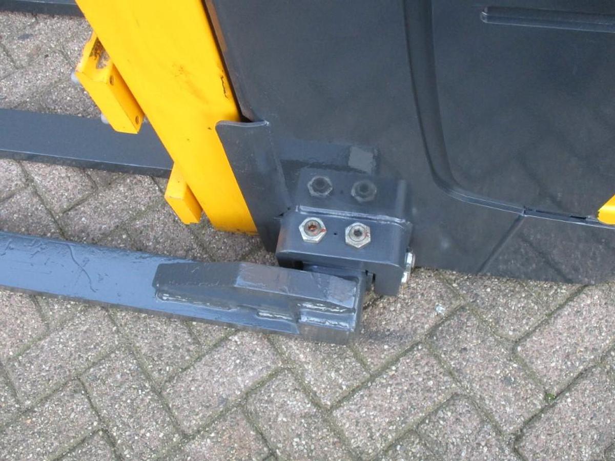 Refurbished 2003 Jungheinrich EJB14 - 727