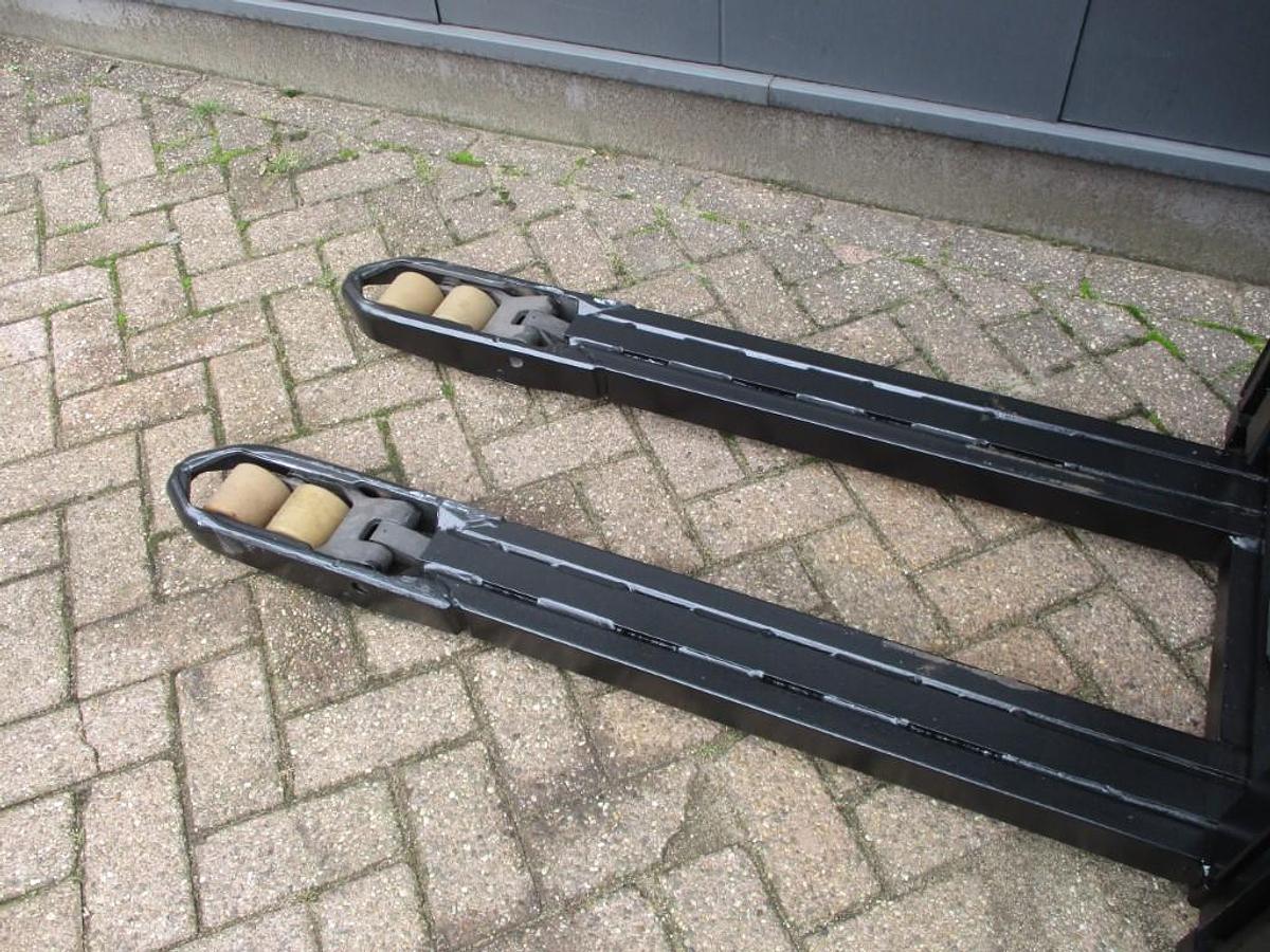 Refurbished 2016 BT SPE200D - 2670