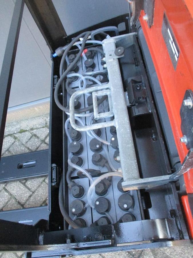 Refurbished 2021 BT LPE 200