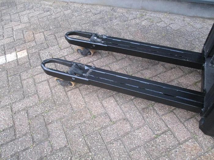 Refurbished 2017 TOYOTA SPE 160l - 3441