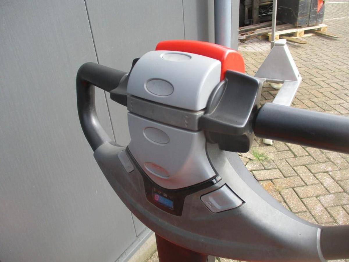 Refurbished 2016 BT LWE 180 - 1202