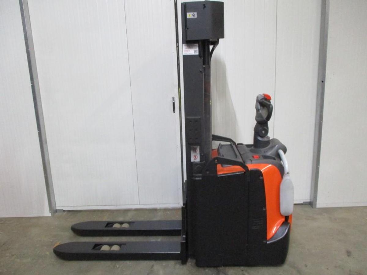 Refurbished 2020 TOYOTA SPE160 triplex - 1345