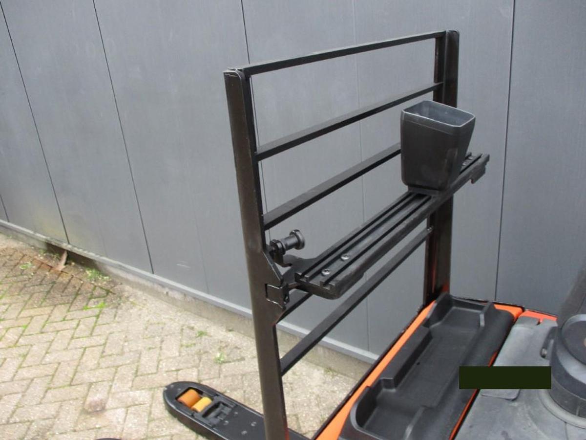 Refurbished 2019 TOYOTA LPE 200 2056