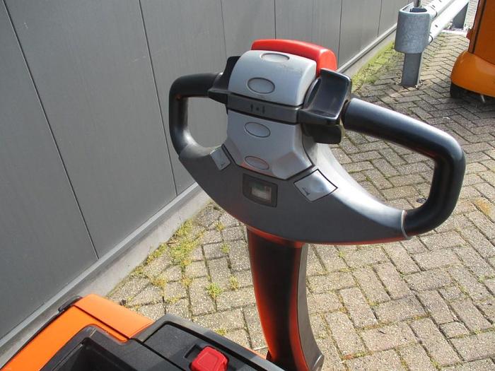 Gerenoveerd 2015 BT LWE200 - 1280