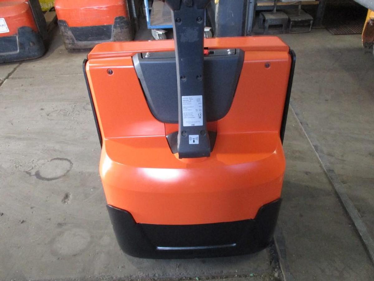 Refurbished 2019 TOYOTA LWE160 - 739