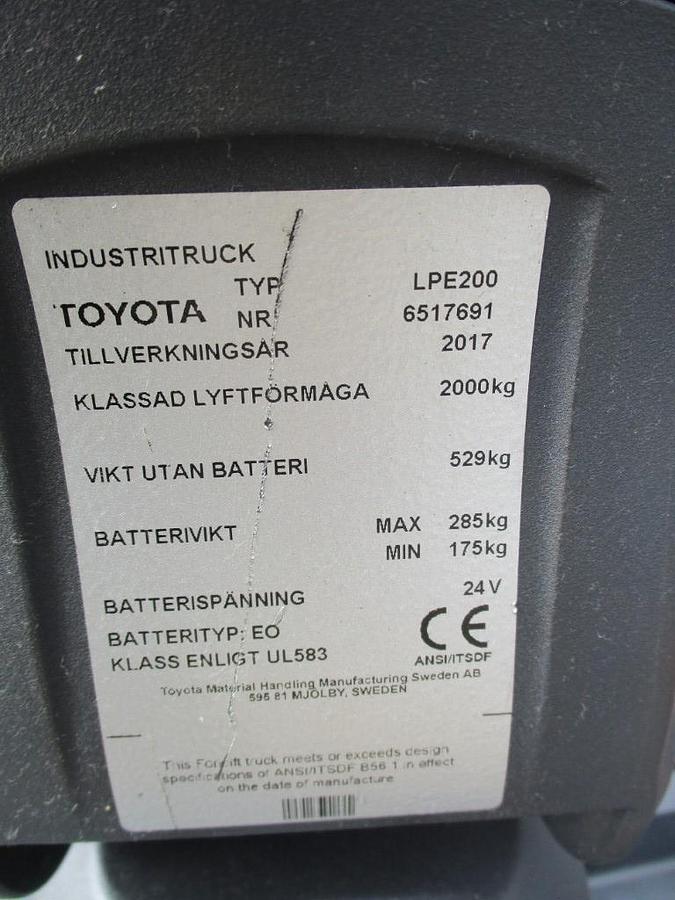 Refurbished 2017 TOYOTA LPE200 - 2062