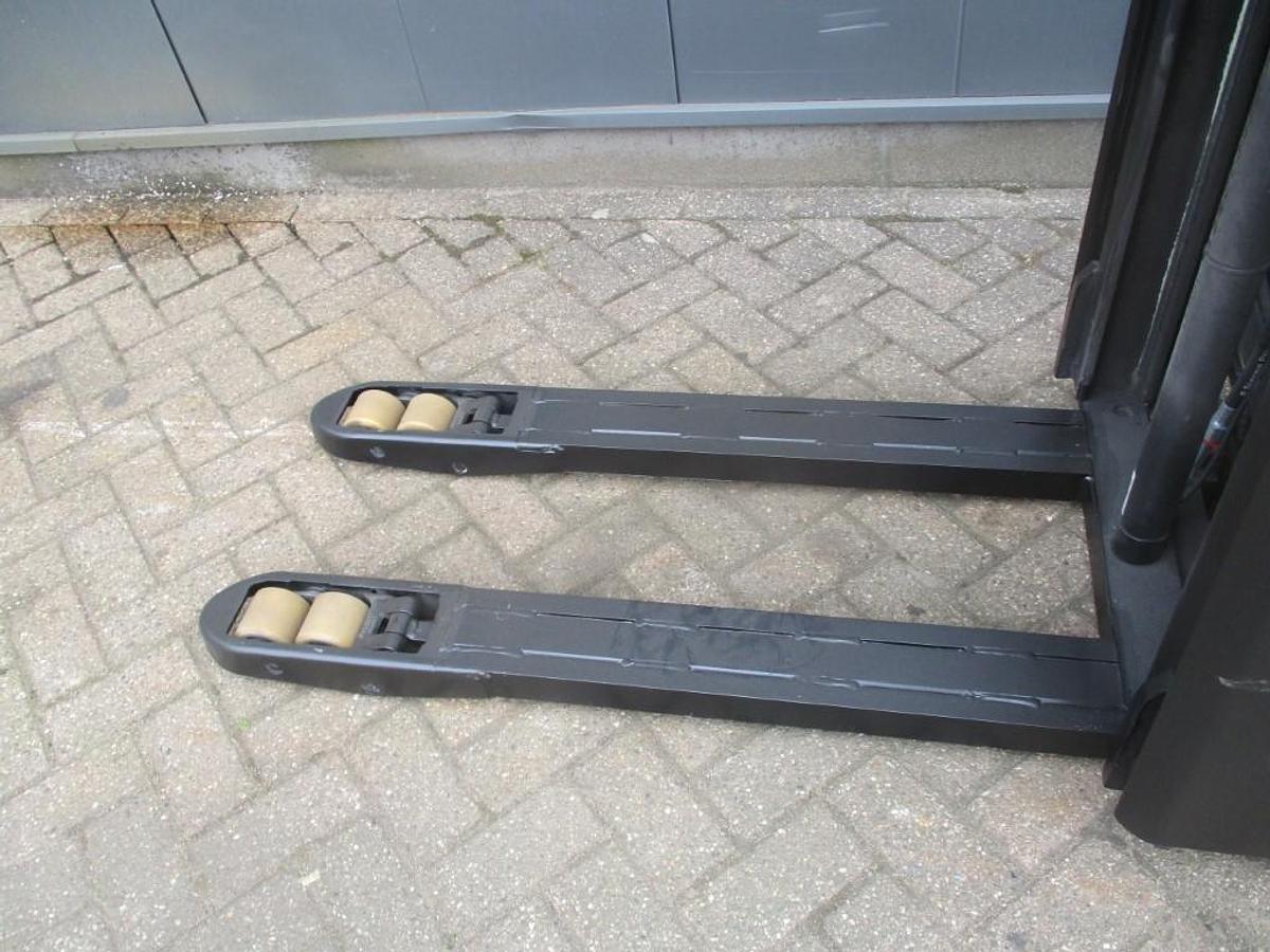 Refurbished 2014 BT SWE 200D - 321