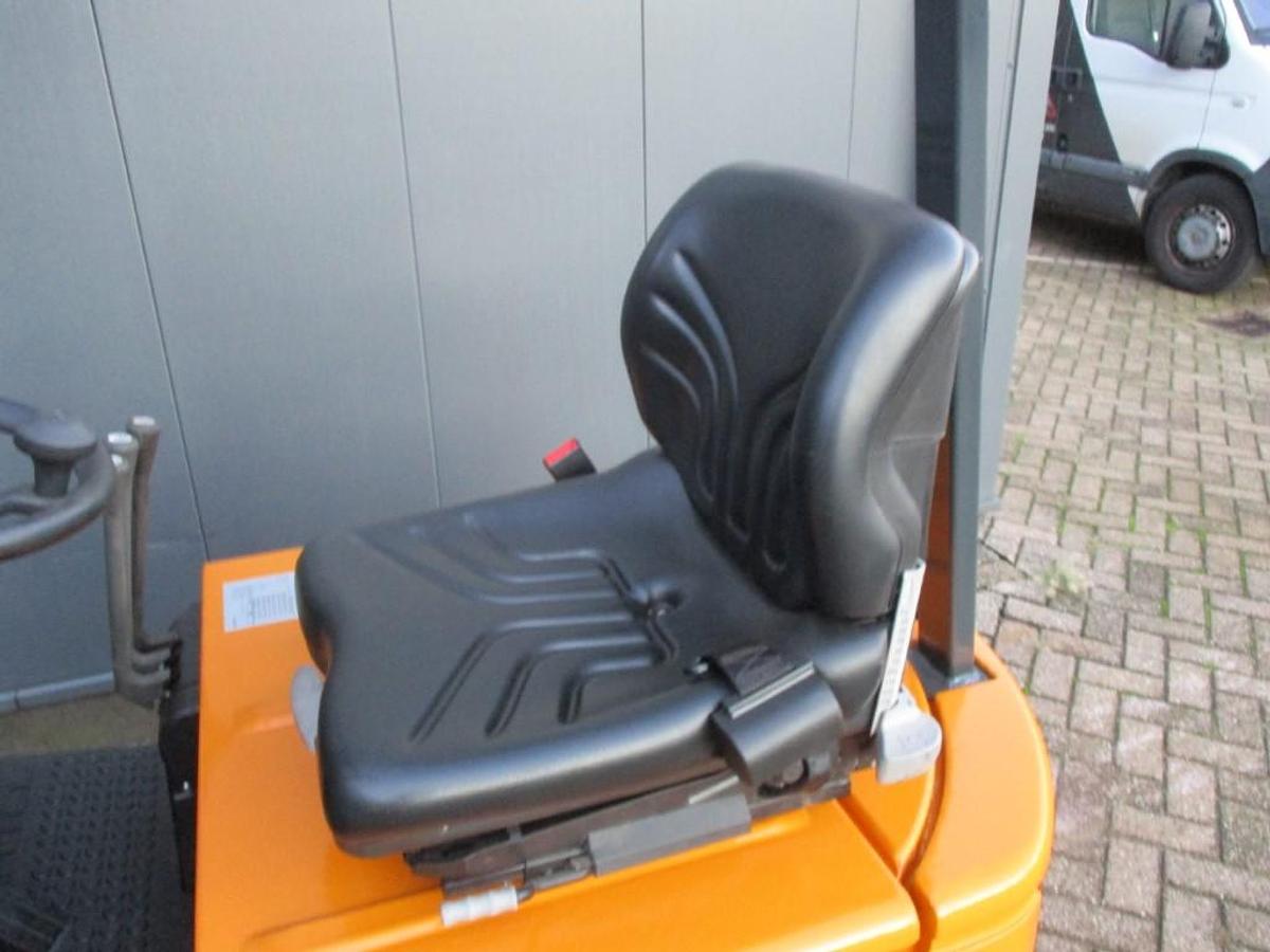 Refurbished 2002 STILL R50-10