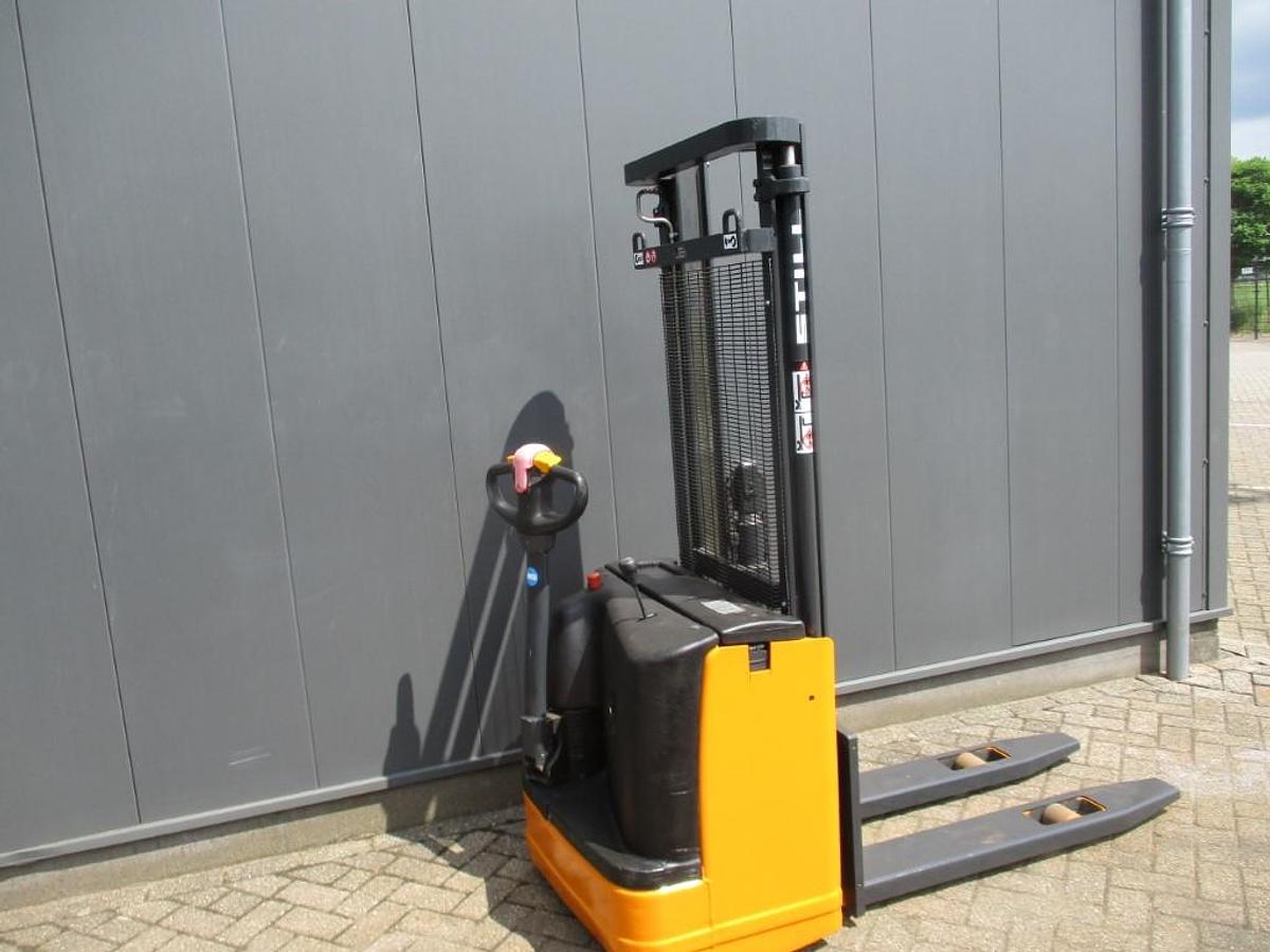 Refurbished 2007 STILL EGV 12-OM