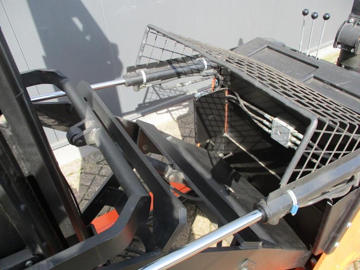 Refurbished 2011 BT TOYOTA RWE120 - 3198