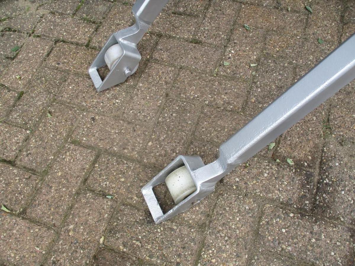 Refurbished 2010 BT HL 1000i