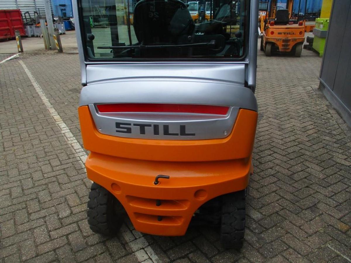 Refurbished 2015 STILL RX 60-30 - 2017