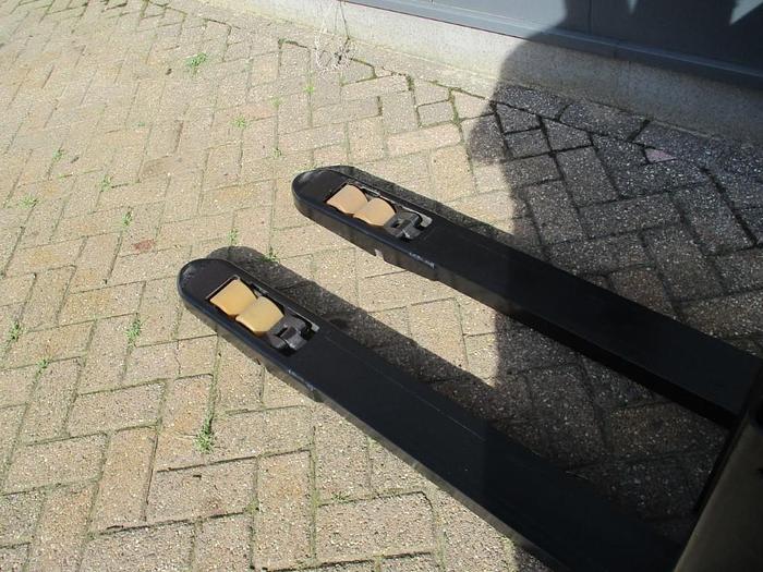 Gebruikt BT / SWE080L-1087