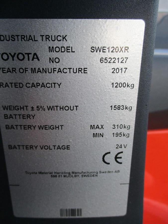 Refurbished 2017 TOYOTA SWE120XR