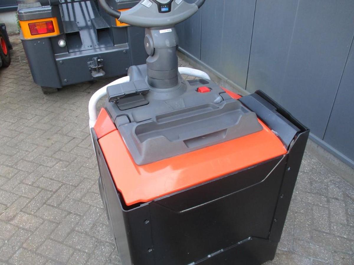 Refurbished 2020 TOYOTA LPE 250 - 2210