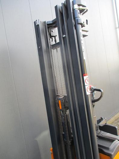 Used 2013 STILL EGV S14